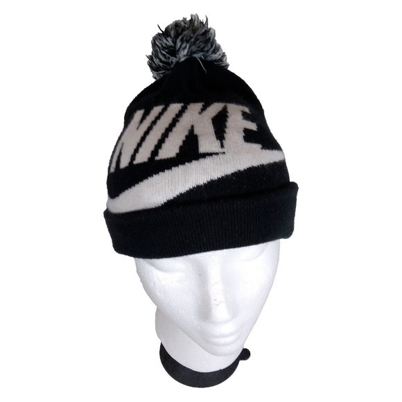 Nike Knit Beanie Youth Black & White Sports Cap Hat - Picture 9 of 9